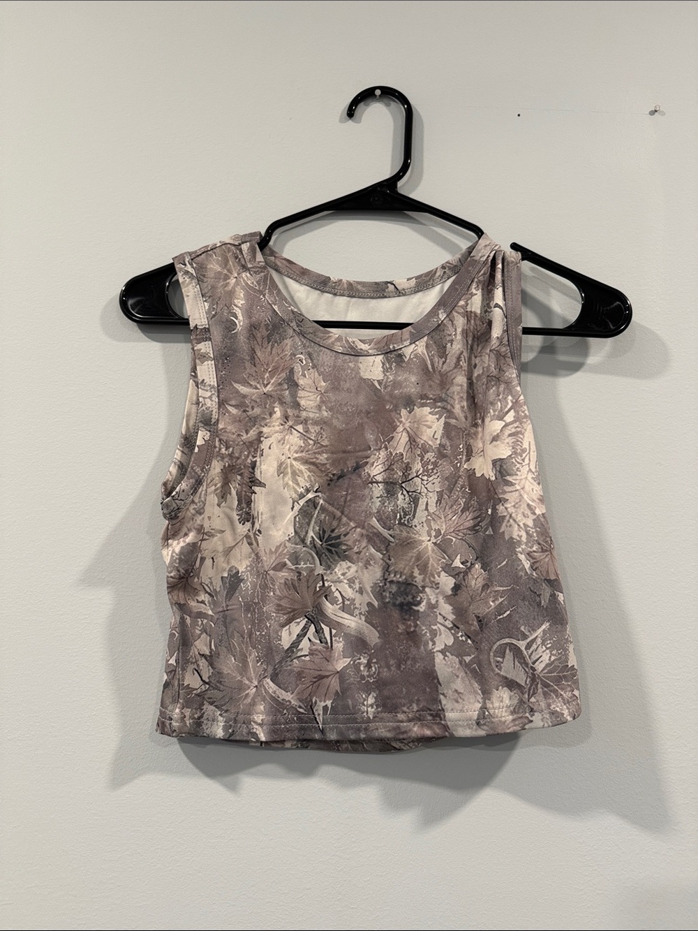 Camo Print Crop Tank Top - Taupe Gray